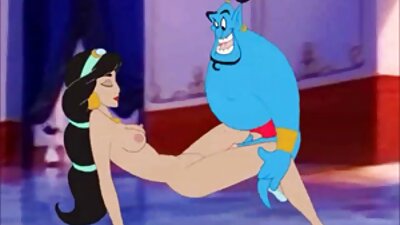 Jos šlovingi papai yra grožio dalykas, ir ji taip pat