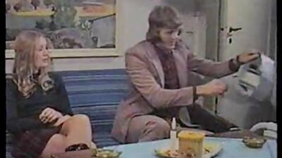 Miela draugė mylisi su savo švelniu kavalieriumi