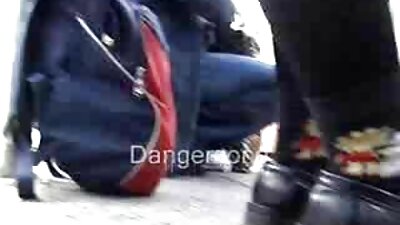 POV čiulpti ir glostyti didelį gaidį nuo mielos Latina mergaitės