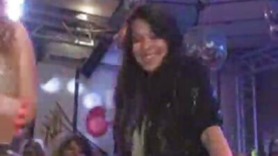 Miela brunetė apgaudinėja naivią BF su savo laimingu kambario draugu