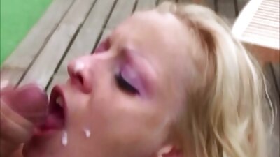 Seksuali apskretėlė su įdegio linija gauna kietą penį savo karštoje stribuose